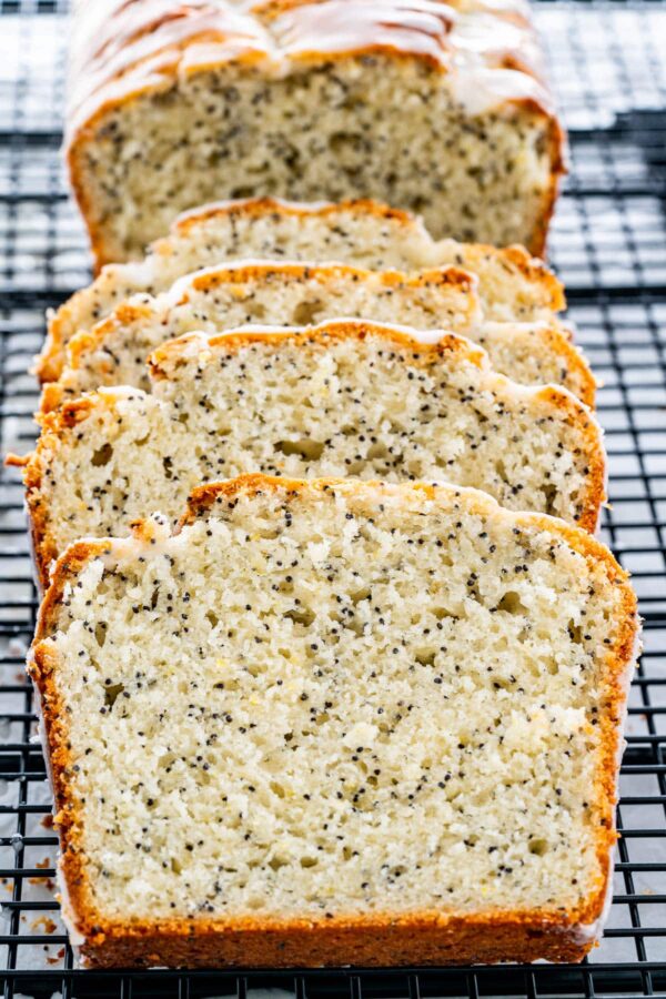 Lemon Poppyseed Pound Cake